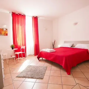 https://de-calboli-guest-house.it-tuscanyhotel.com