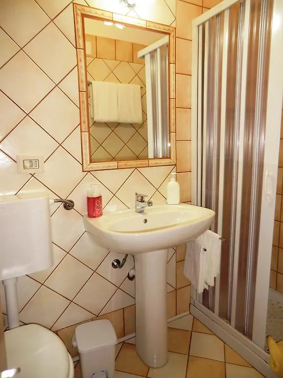 B&B Oasi Marina di Palma Couette-café